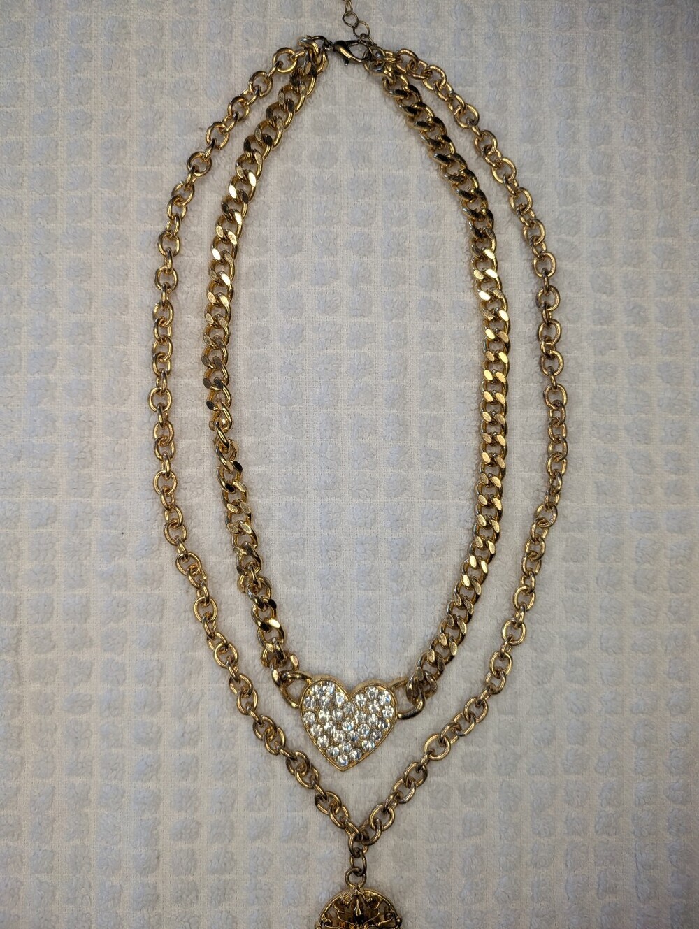 Gold Rhinestone Heart and skeleton Key Layered Necklace - Picture 3 of 11